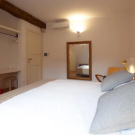 Bed & Breakfast Lelive 3*