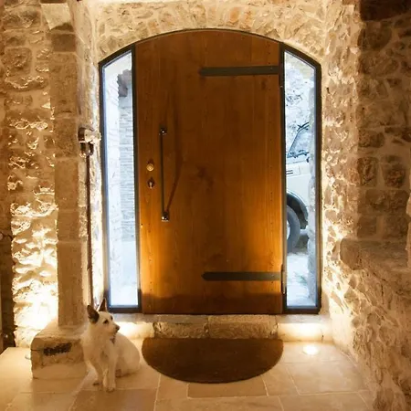 Bed & Breakfast Lelive 3*