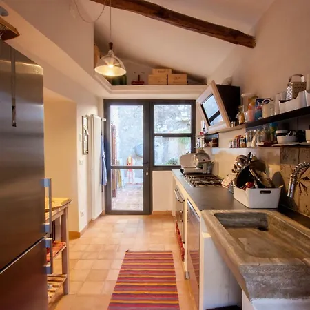 Bed & Breakfast Lelive