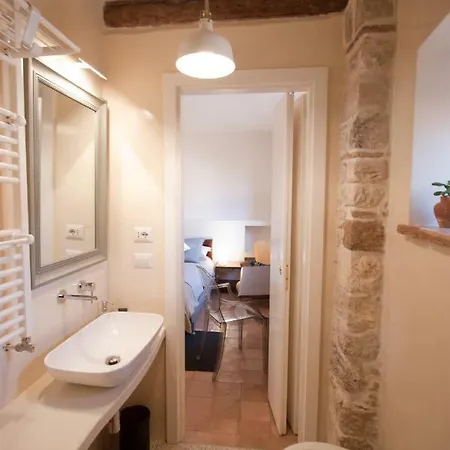 Bed & Breakfast Lelive 3*