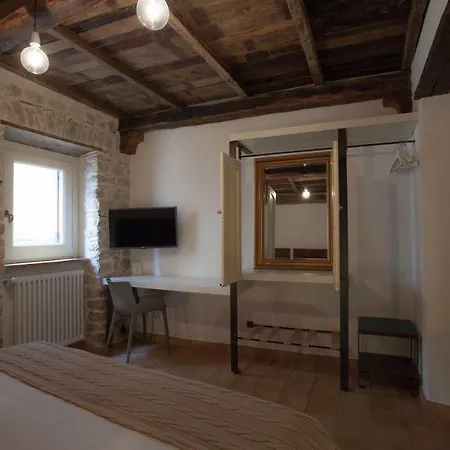 Lelive Sermoneta