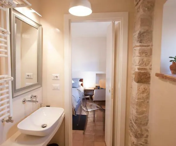 Bed and Breakfast Lelive 3*