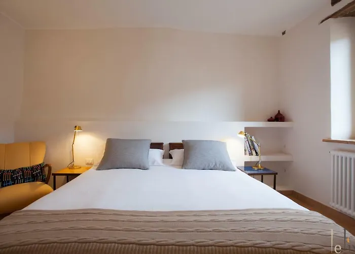 Bed and Breakfast Lelive 3*